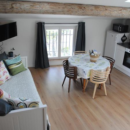 Appartement Cosy Au Deuxieme Etage Malaucène Exteriör bild